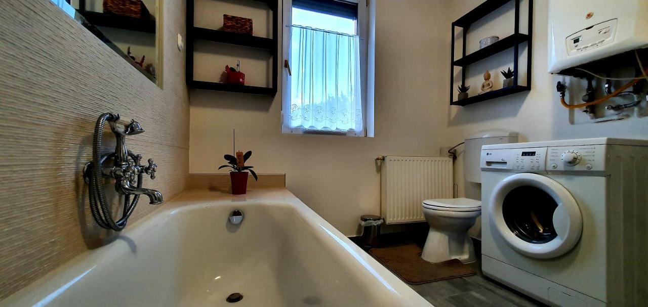 Bazsi Apartman Шиофок Экстерьер фото